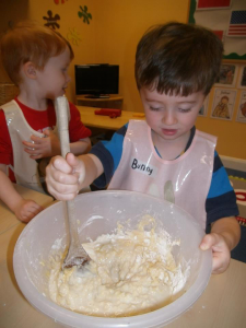 Jewish-Bread-Baking-2